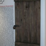 oryginalne drzwi piwnicy oryginalne drzwi piwnicy